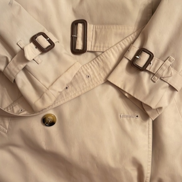 Burberry Stone/ Beige Ivybridge Trench Coat 6 / M